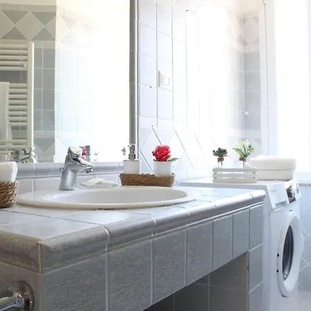 Apartman La Casa Di Annamaria By Domusdimore *